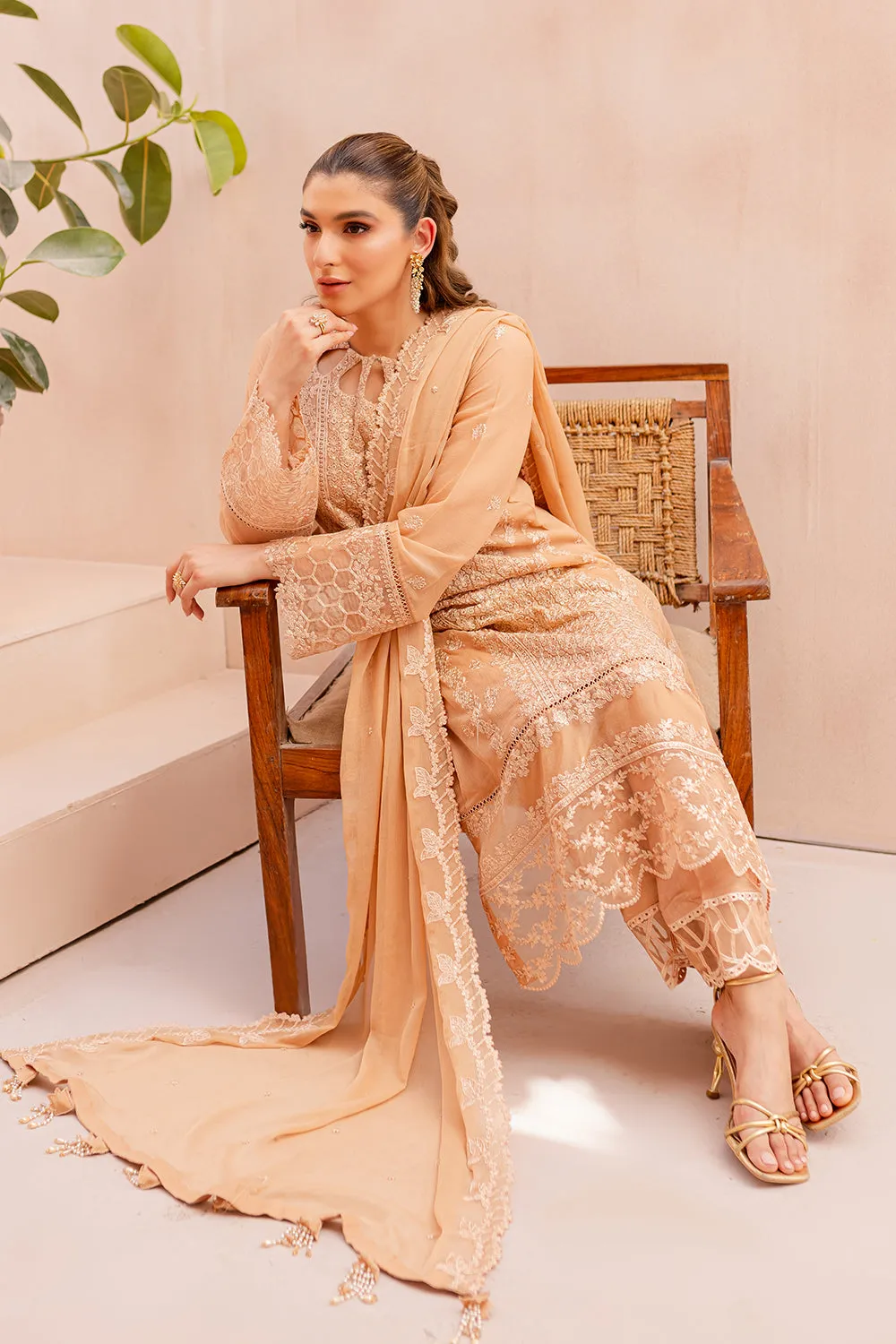 Azure Ensembles Festive Formals Eid Edit– Sunlit