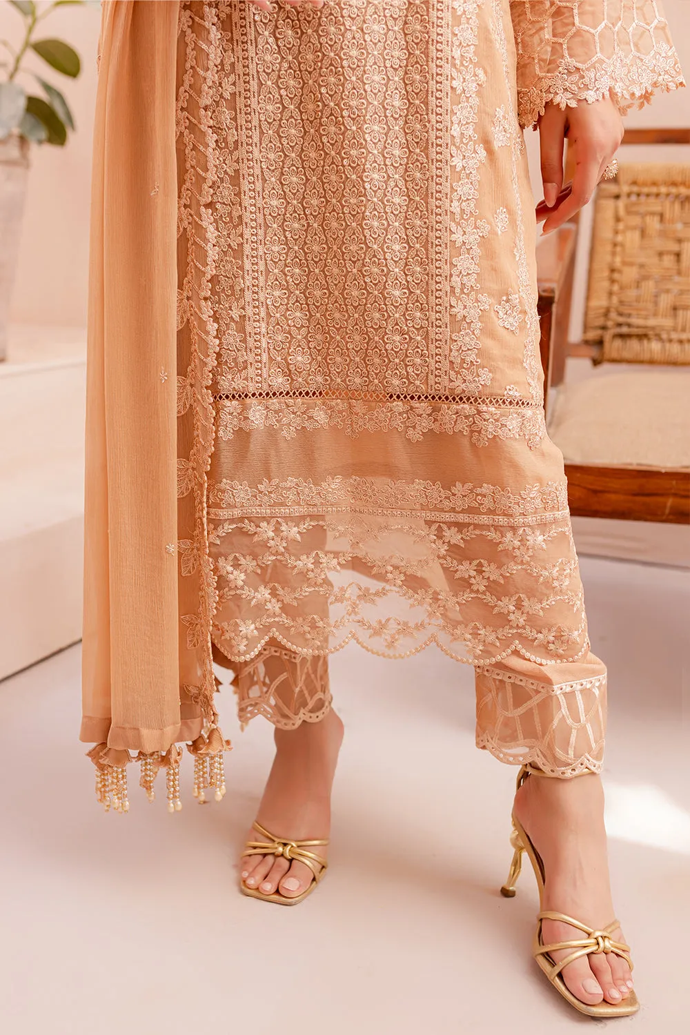 Azure Ensembles Festive Formals Eid Edit– Sunlit