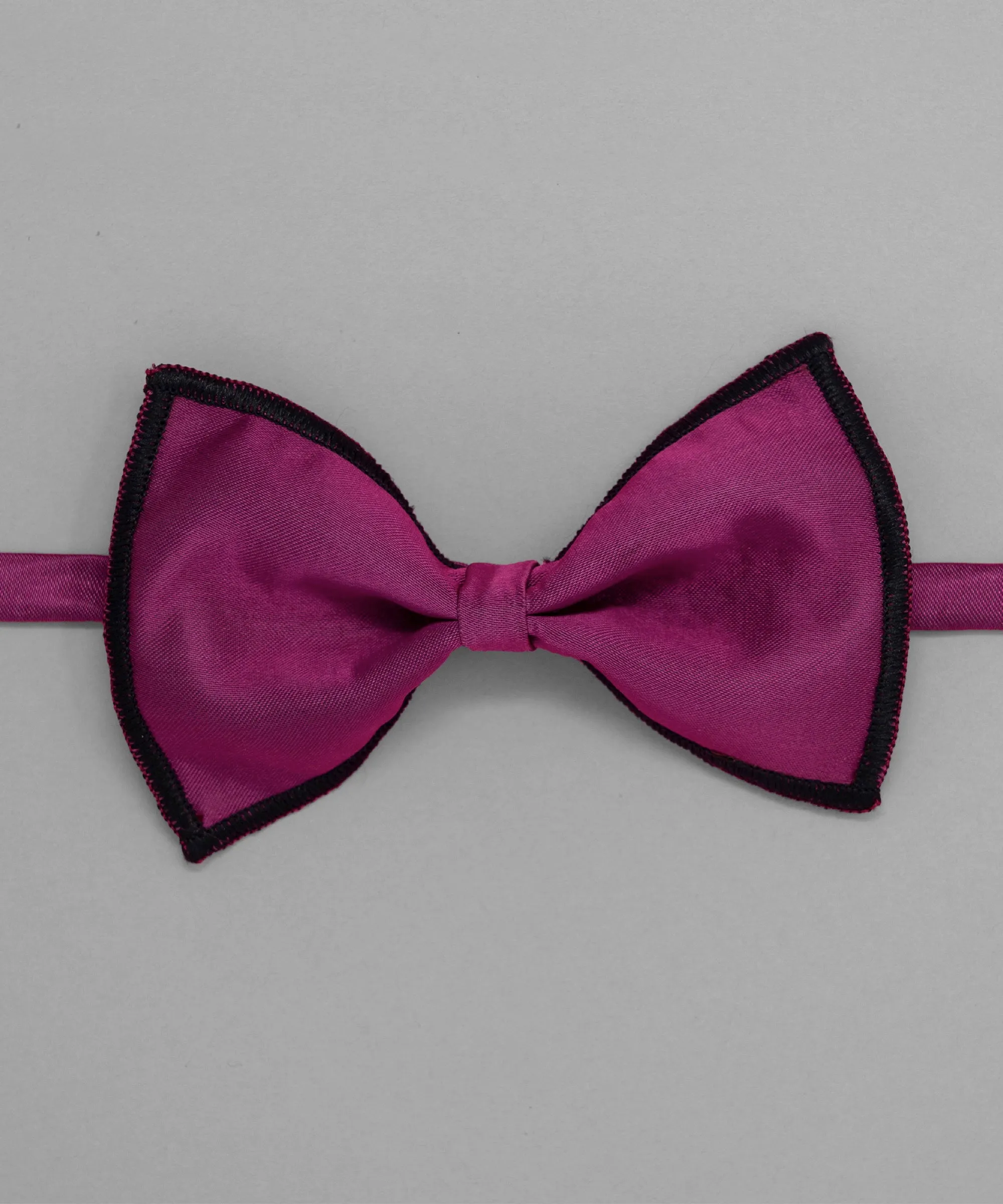 Sun & Sand Pink Solid Bowtie